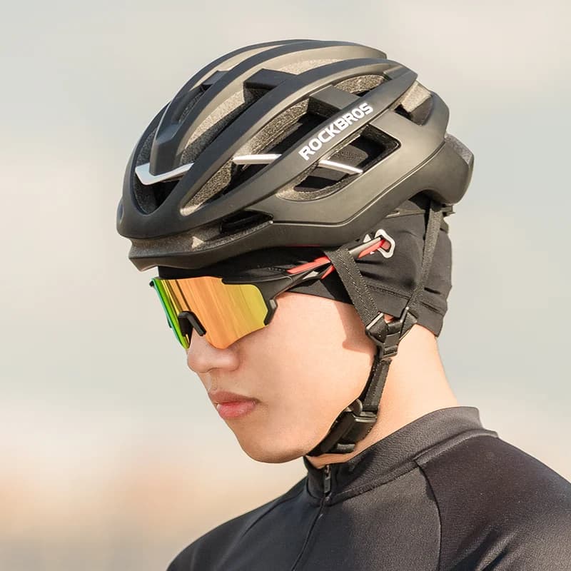 Cykelmössa med UV-skydd och hål för glasögon, bandana-stil
